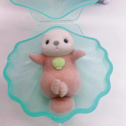 Yell World Shell Capsule Toy | Kawaii Fluffy Sea Otter Gasha Ornament Figure