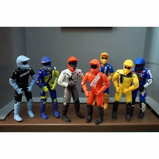 3.75-Inch Male Soldier Motorcycle Driver Figure – 1:18 Scale Off-Road Racer Collectible Model & Static Ornament