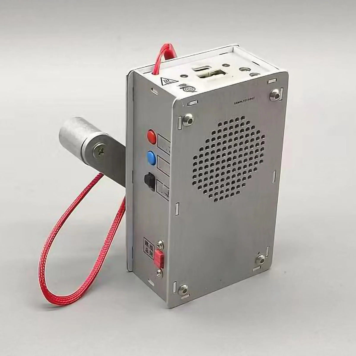 Portable Hand Crank Emergency Generator - LED Flashlight, Radio & USB Charger for Camping, Fishing & Survival Power Backup