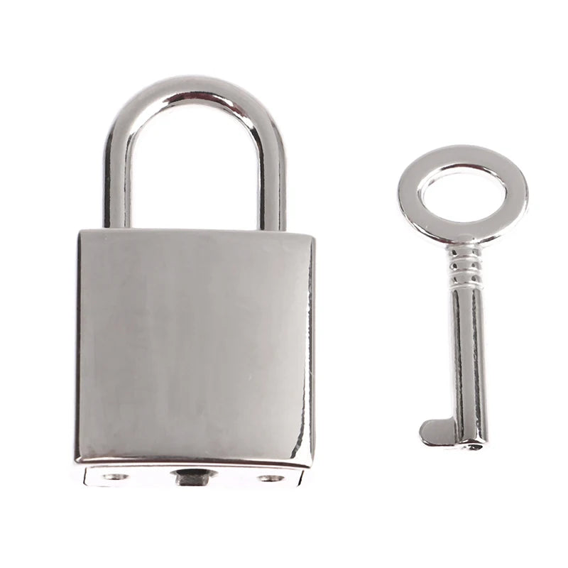 Vintage Heart-Shaped Metal Mini Padlock – Key Lock for Bags, Suitcases, and Luggage Boxes with Key