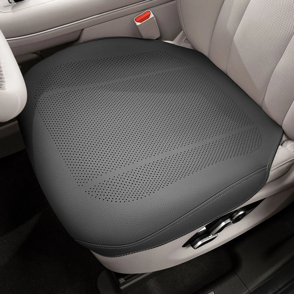 Universal Car Seat Cushion - Four-Season Breathable Cooling Seat Pad with Full-Coverage Comfort Design