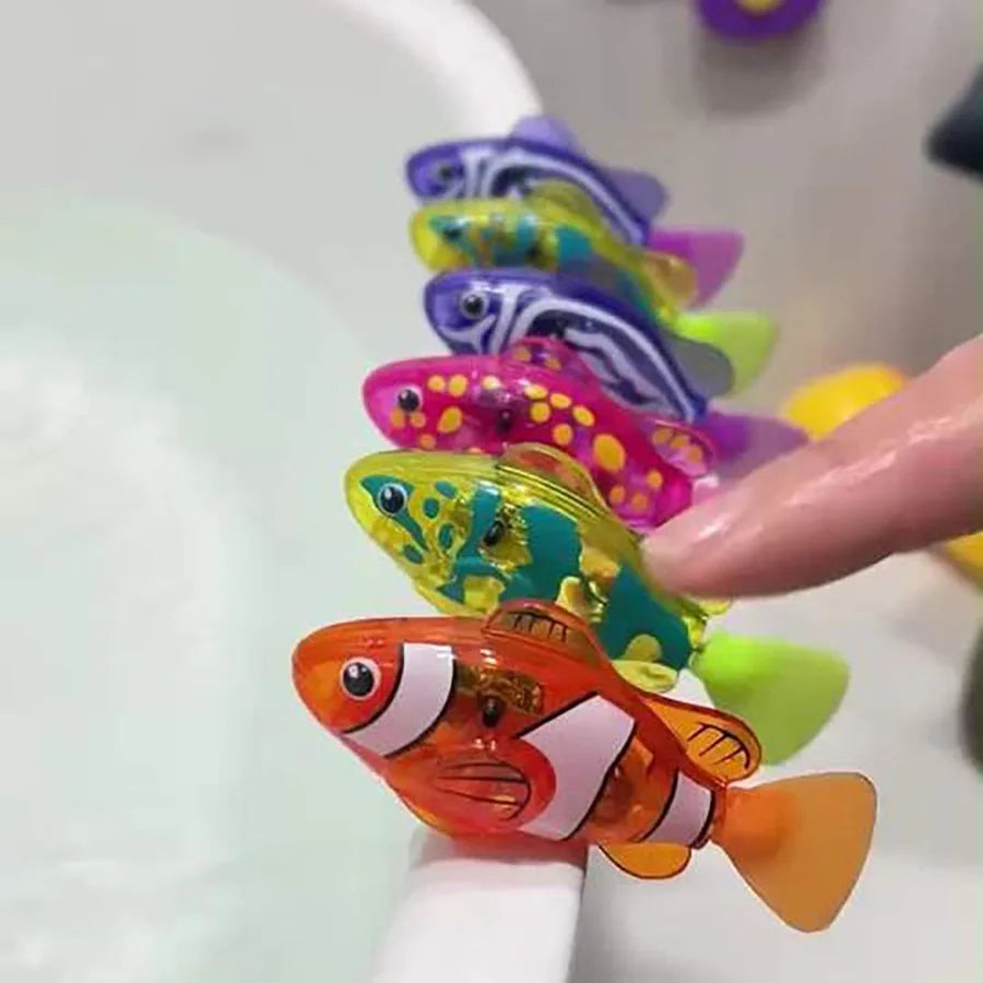 Light-Sensing Robotic Clownfish - Realistic Electric Swimming Fish & Aquarium Decoration for Cats