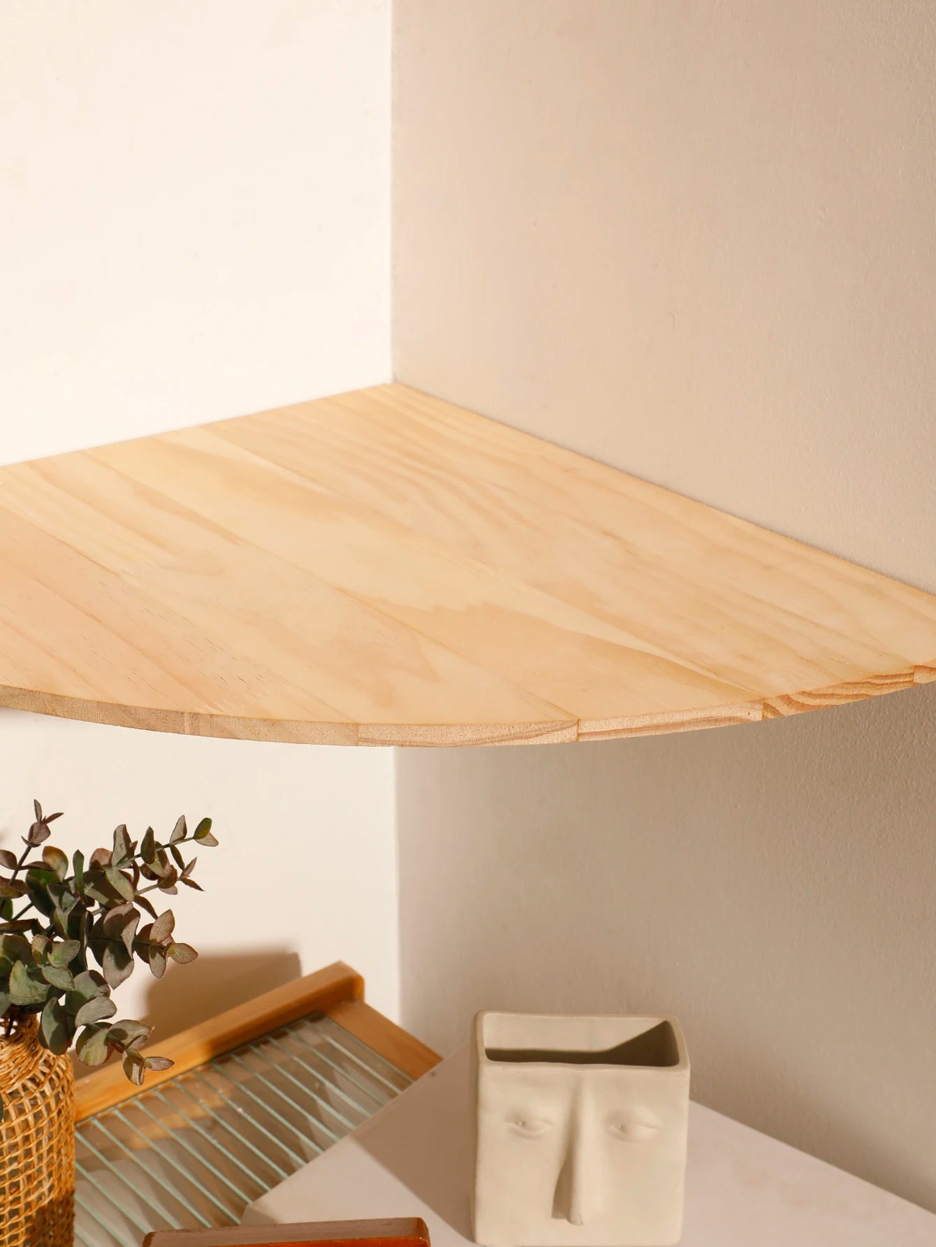 Wooden Floating Corner Wall Shelf – Round End, Wall-Mounted for Bedroom, Living Room & Kitchen