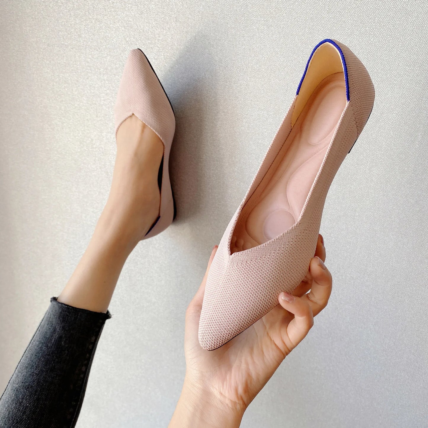 Women’s Pointed Flat Shoes - Comfortable Knitted Elastic Casual Fashion Shoes for Spring & Autumn Wear