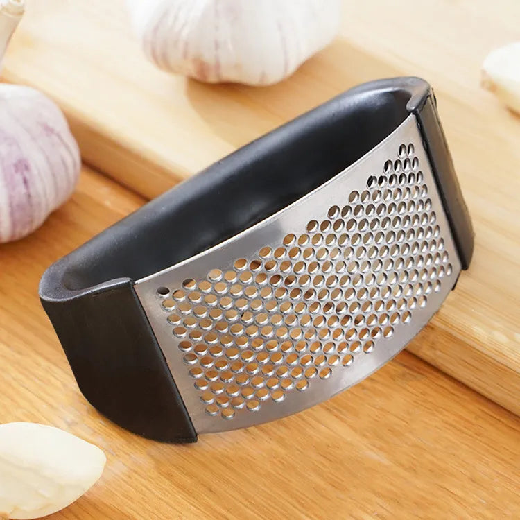 Stainless Steel Garlic Press Crusher - Manual Mincer and Chopping Tool for Garlic, Fruits, and Vegetables - Kitchen Accessories Gadget