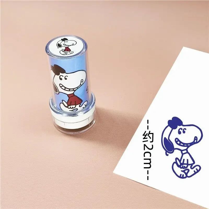 Snoopy Cartoon Photo-Sensitive Round Seal Toy – Cute Portable Reward Gift for Kids