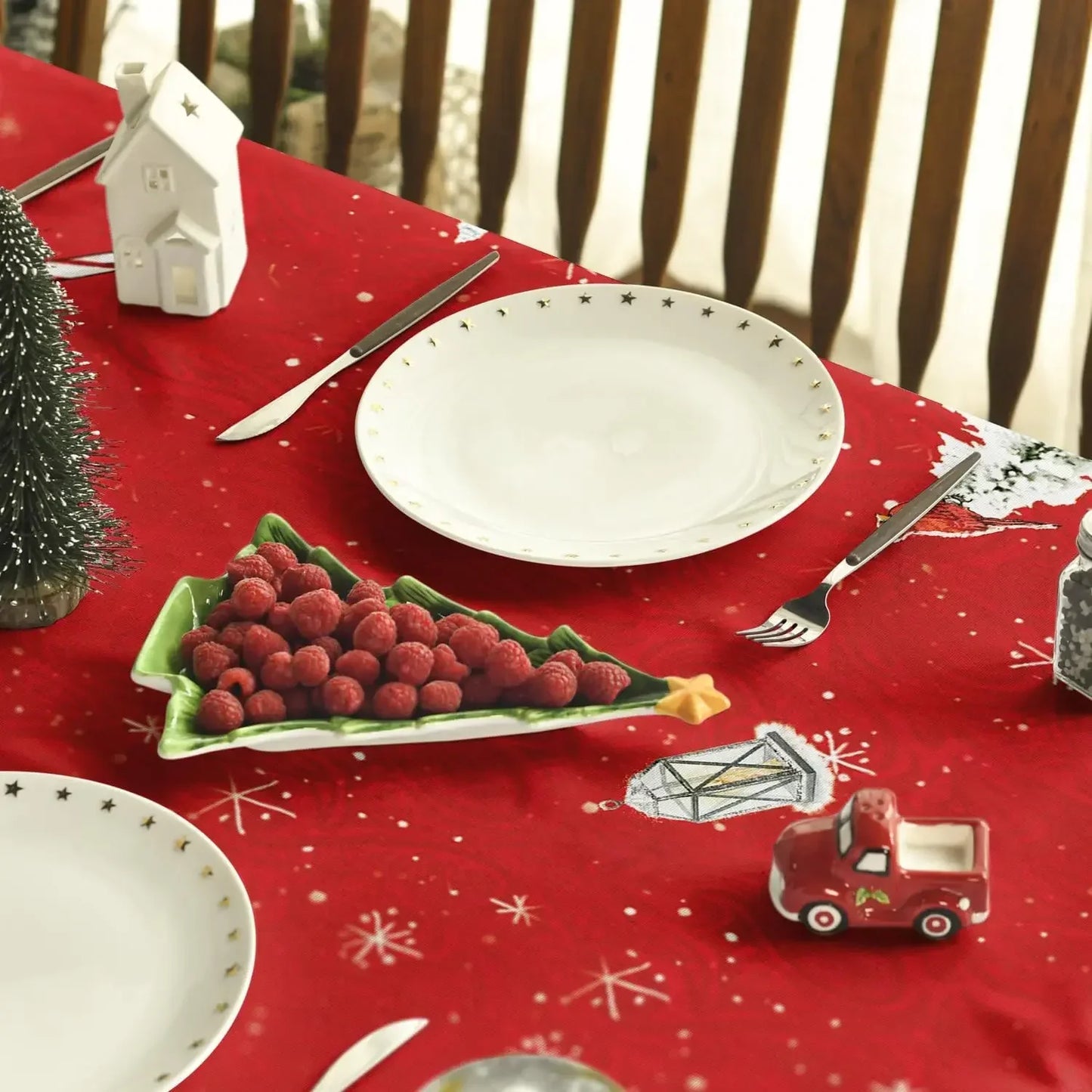 2025 Christmas Snowman & Xmas Tree Tablecloth – Reusable Waterproof Winter Party Table Decor