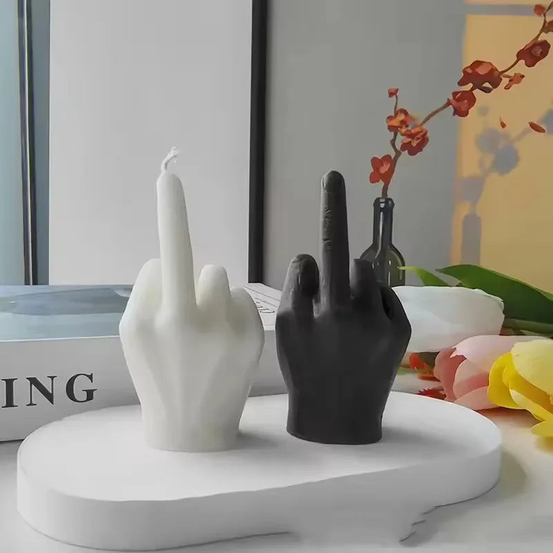 Creative Middle Finger Scented Candle – Funny Quirky Home Decor & Birthday Gift Ornament