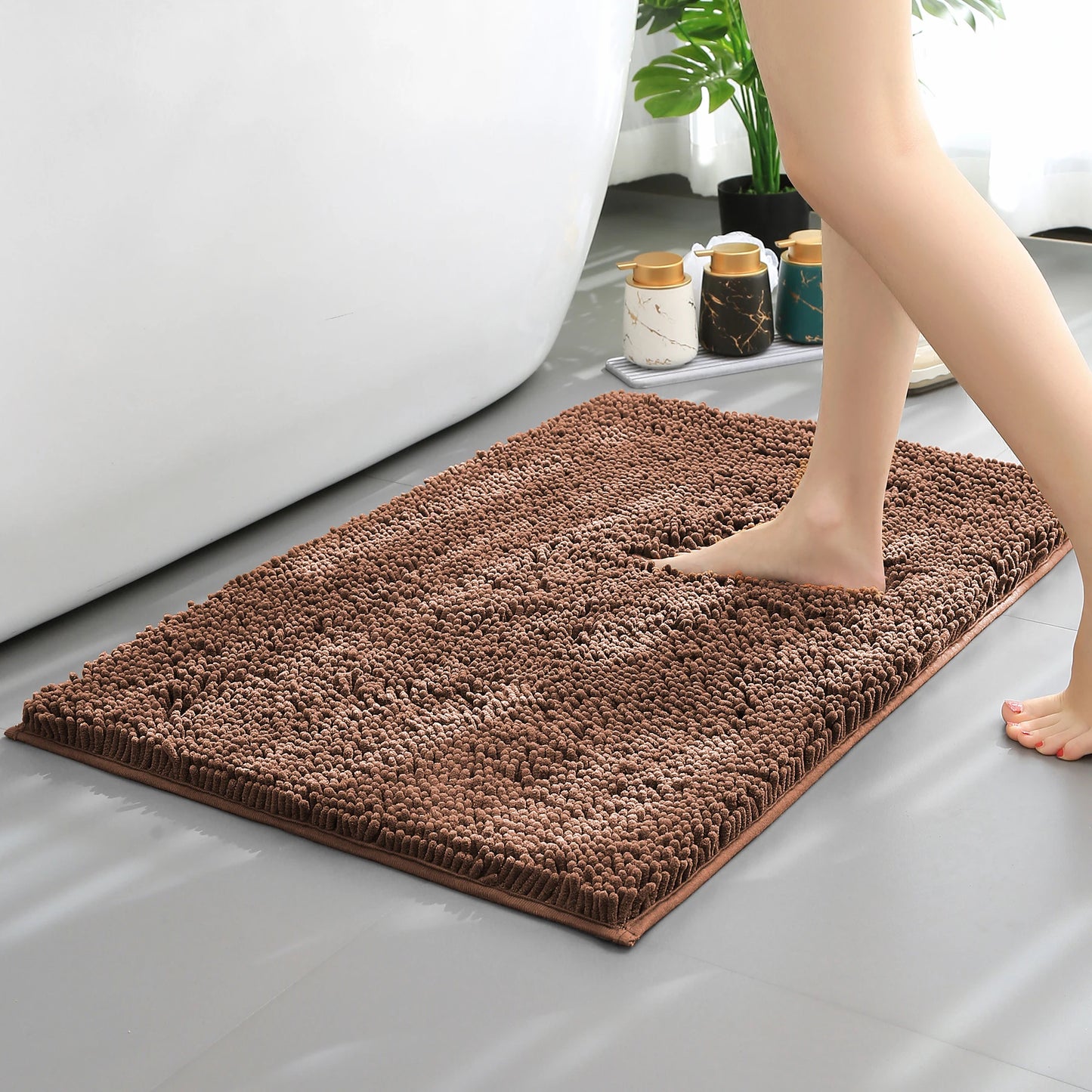 Chenille Long-Haired Bath Mat – Absorbent Bathroom Floor Mat for Tub, Living Room, and Entrance Foot Pad