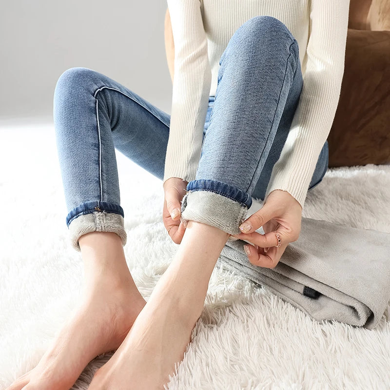 Women’s Thermal Fleece Jeans – Winter Warm Thickened Skinny Velvet Pants