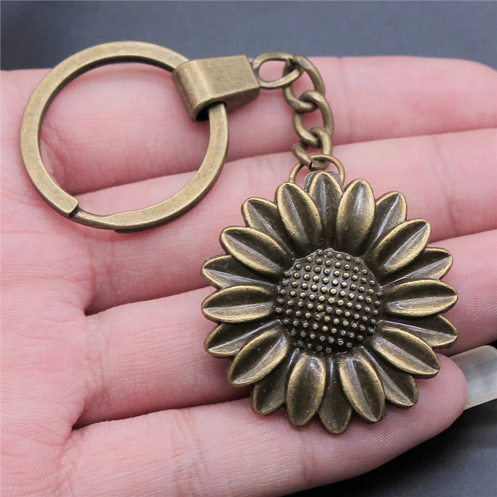 New Fashion Men 30mm Metal Alloy Keychain with Vintage Heart, Flower, Rose, Sunflower & Tree Pendant DIY Keyring Holder Chain Accessory