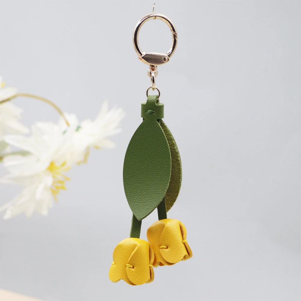 Fashion Tulip PU Leather Bag Charm Keychain – Cute Flower & Leaf Pendant, Creative Handbag Decoration Gift for Family & Friends