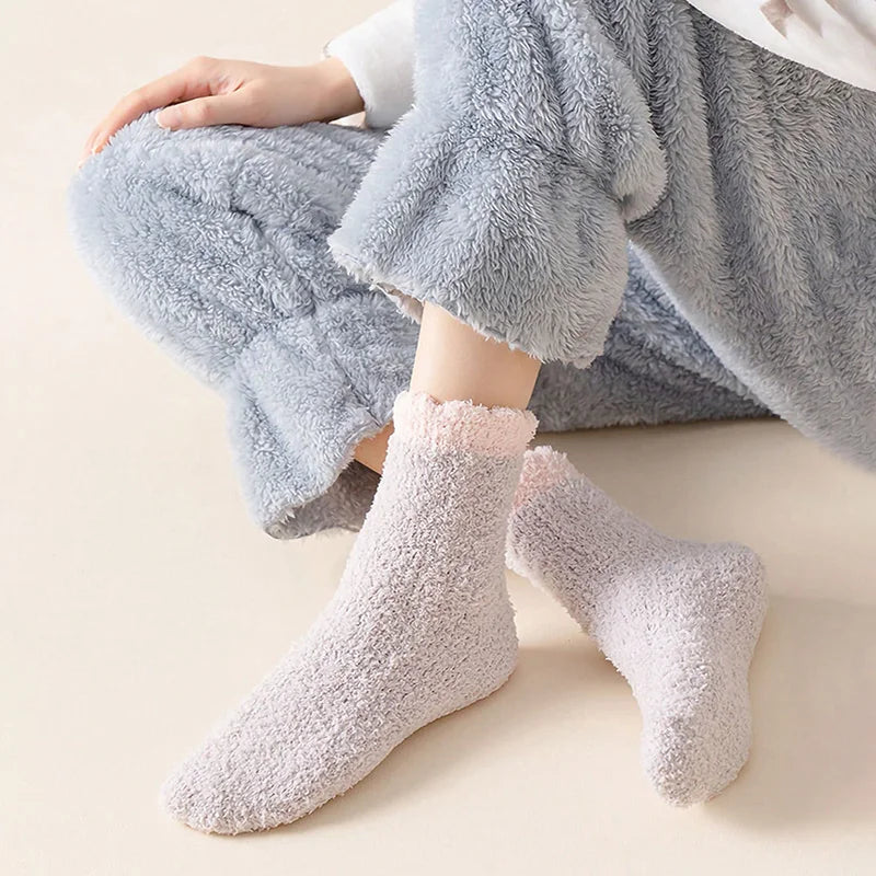 4 Pairs Women's Winter Fuzzy Socks – Thick Thermal Soft & Fluffy Slipper Socks for Home & Sleeping