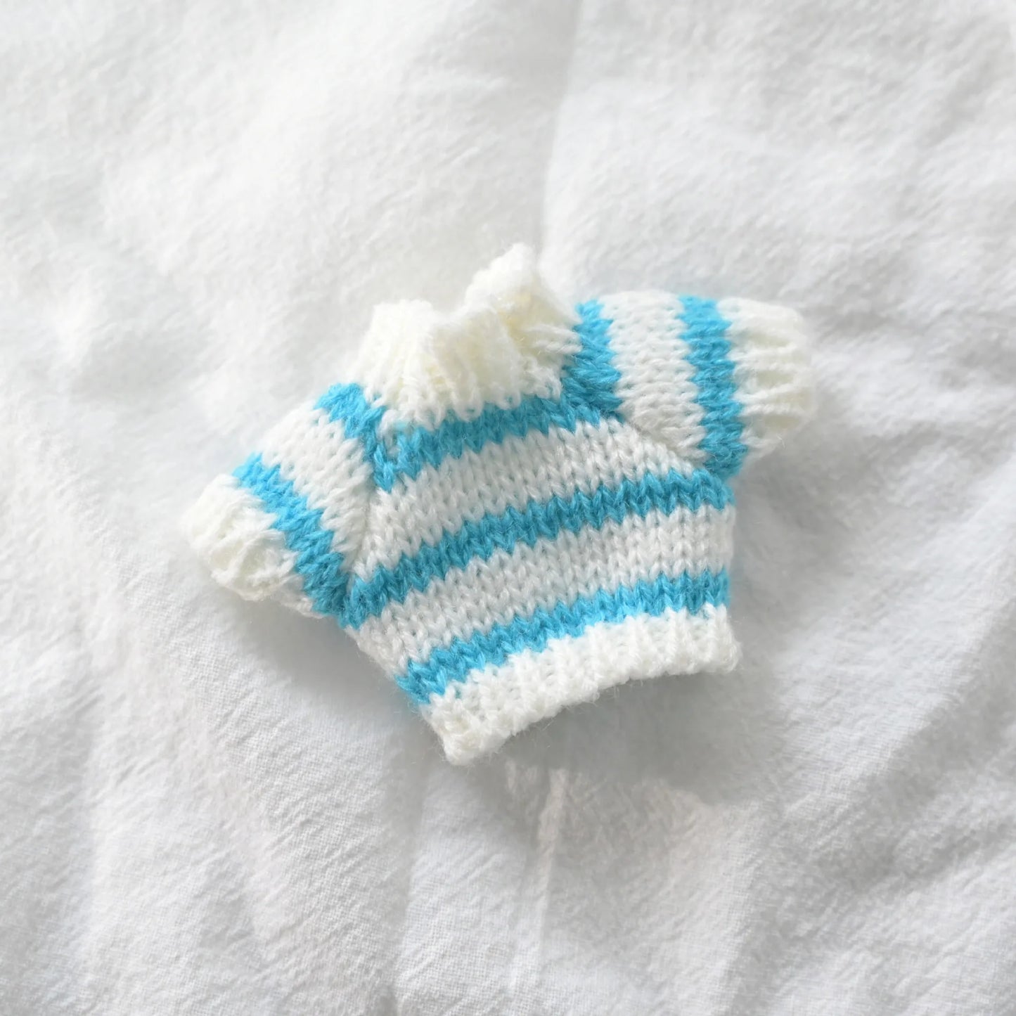 Labubu Striped Sweater Outfit - Matching Hat Pendant, Customizable Doll Accessories
