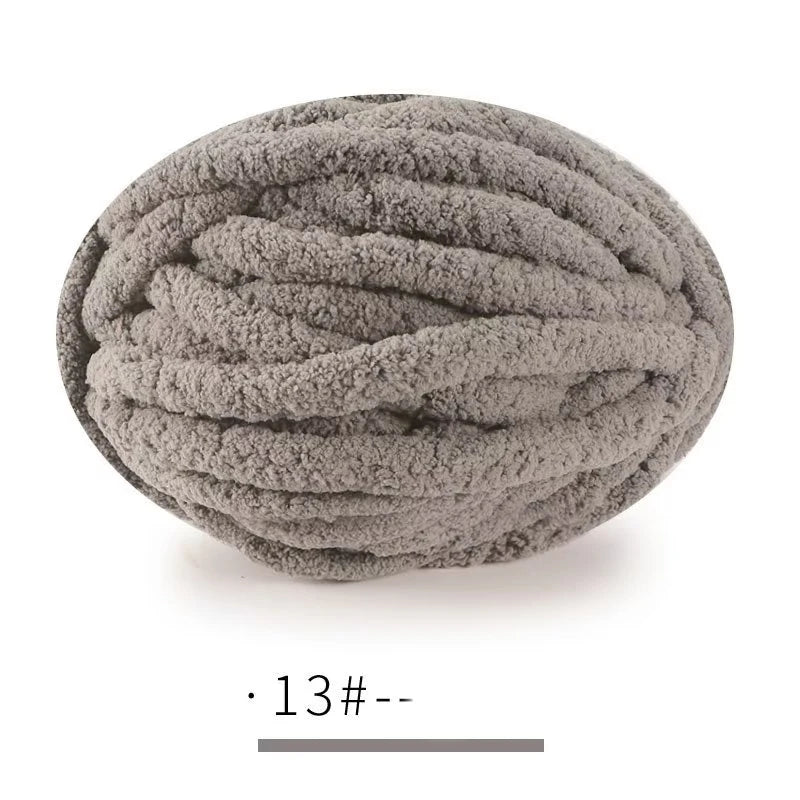 250g Extra Thick Ice Chenille Yarn Ball for Hand Knitting – Soft DIY Blanket, Cushion, Scarf & Pet Bed Yarn for Craft Projects