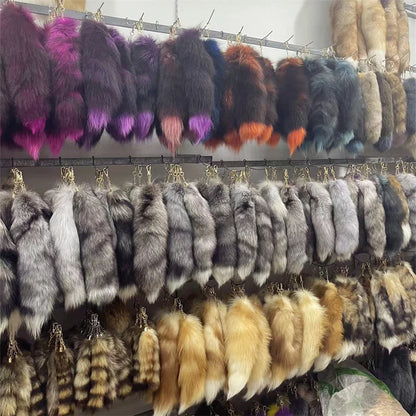 2024 Natural Fox Fur Tail Keychain – Chic Y2K Furry 40cm Keyring Accessory for Women’s Car Keys
