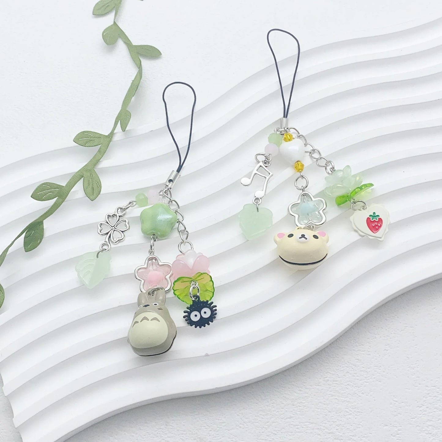 Handmade Cat Phone Charm - Four Leaf Clover Beaded Y2K Fairy Core Keychain & Bag Pendant Accessory