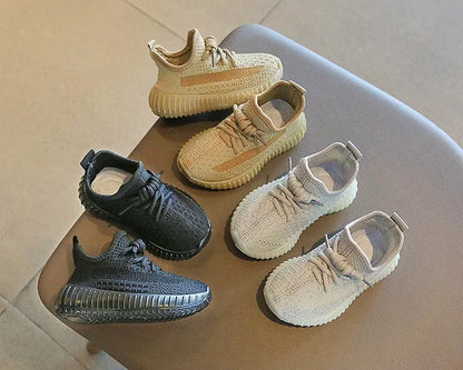 New Kids Fashion Sneakers – Breathable, Soft Bottom Casual Running Shoes for Boys & Girls