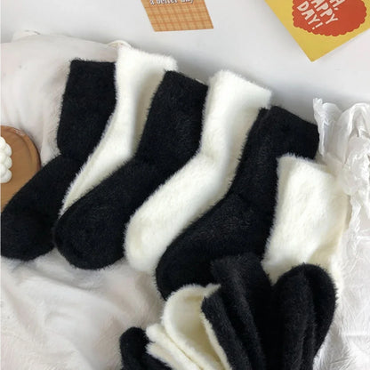 Mink Velvet Thermal Socks — Thick Plush Coral Velvet Floor Socks for Women & Men, Autumn Winter Warm Black White