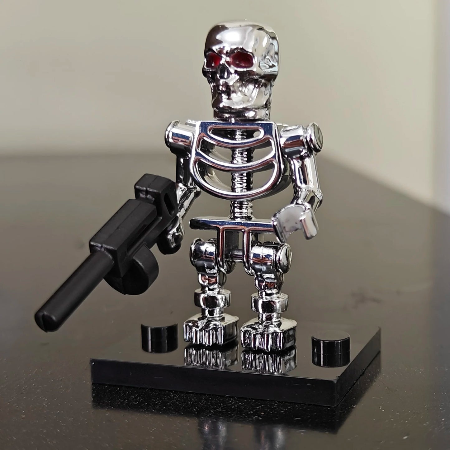 Electroplated Chrome & Gold Mini Building Block Action Figures – Collectible Toy Set