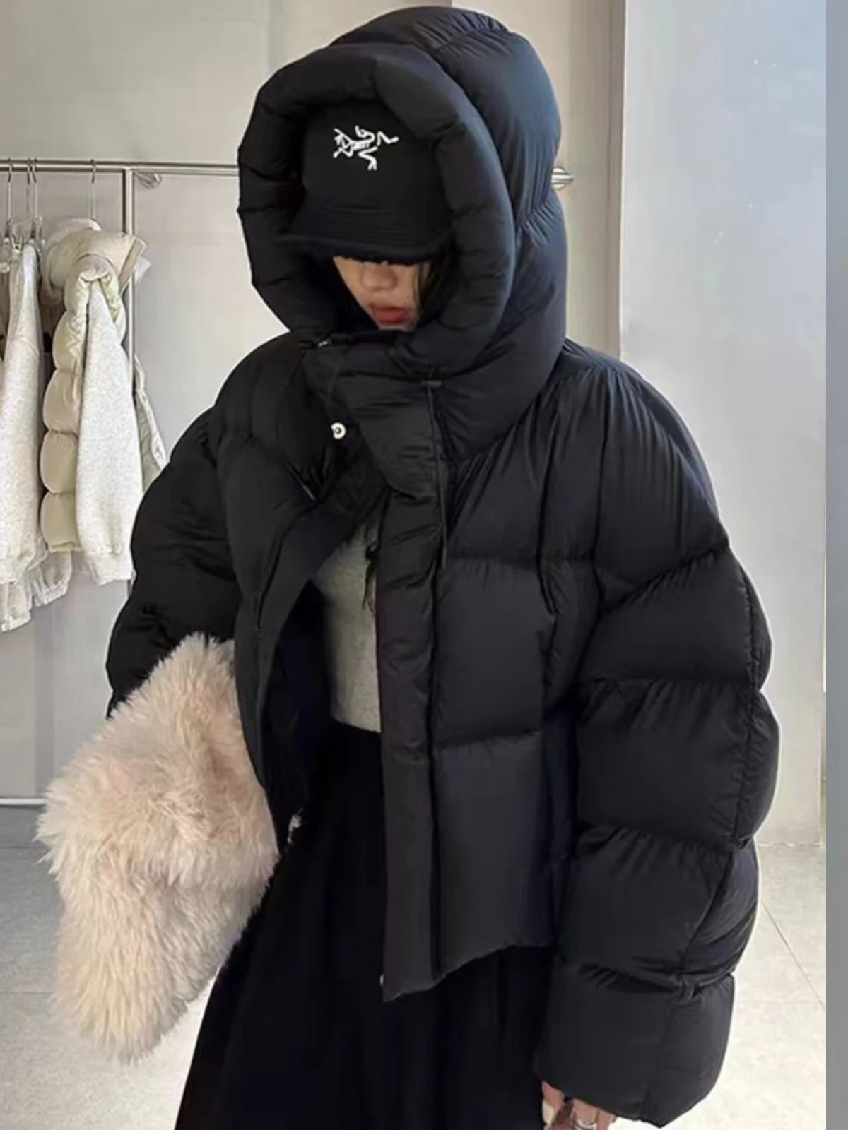 Trendy Women’s Winter Cotton Jacket – Loose Fit Fashion with Design Sense & Stylish Hat
