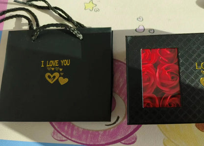 Window Opening Jewelry Box - Romantic 6 Rose Pendants, Ring & Bracelet Gift Packaging for Valentine's Day, Eternal Flower Design