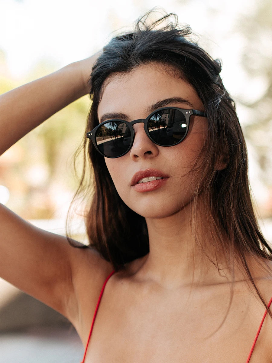 ZENOTTIC Retro Small Round Polarized Sunglasses – Lightweight Vintage UV400 Shades for Men & Women