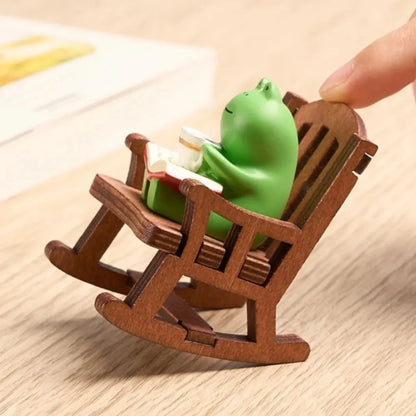 Frog Rocker Chair – Cute Healing Mini Decoration for Office Desk or Car Center Console