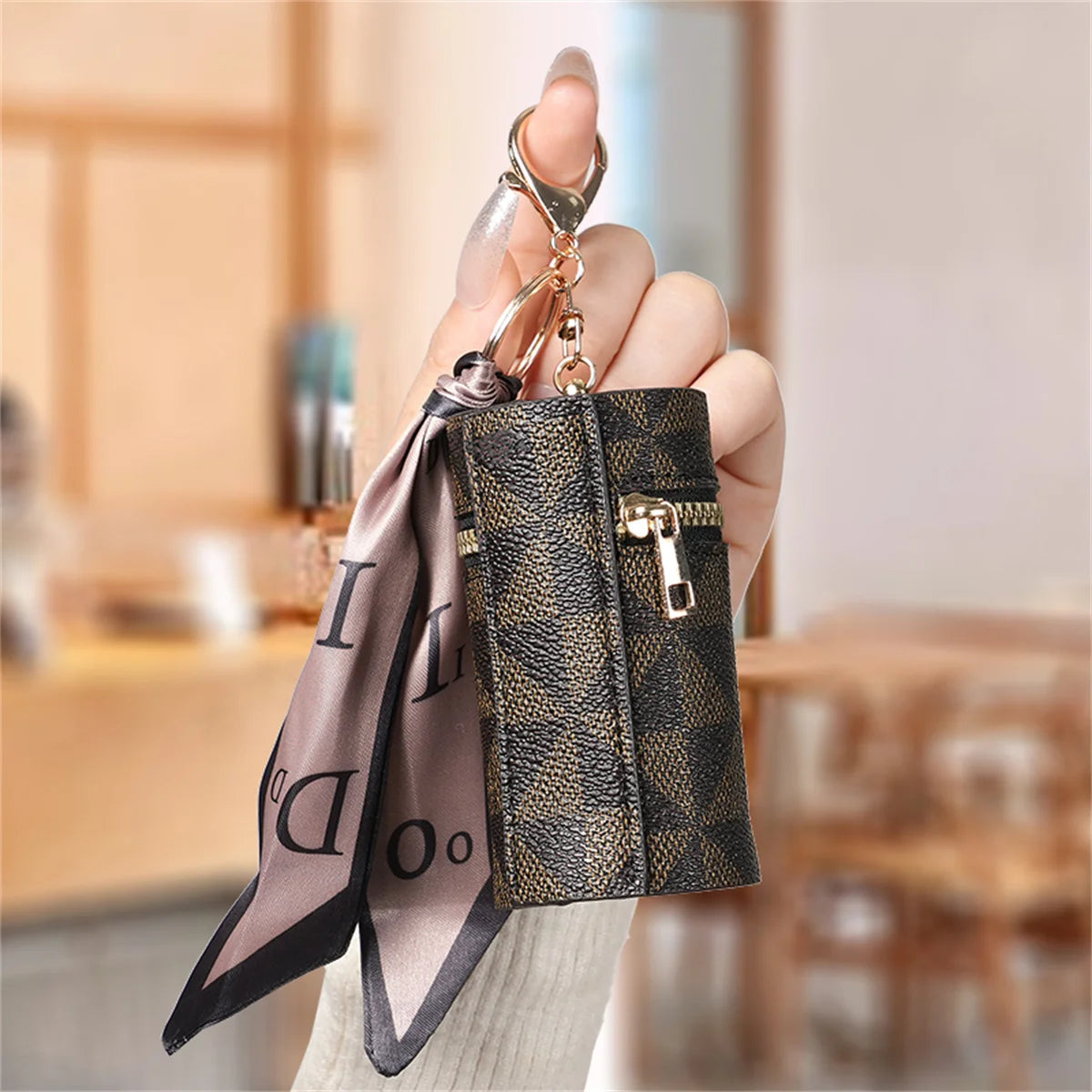 Plaid Mini Coin Purse - Compact Keychain Pendant Bag for Coins, Earbuds & Small Essentials