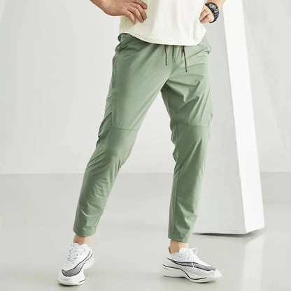Men’s Quick-Dry Running Pants – Lightweight Jogging Sweatpants with Elastic Waist for Gym & Training