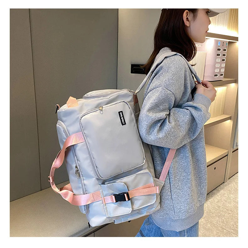 Women’s Sports Gym Bag – Dry & Wet Compartments Shoulder Crossbody Travel Duffel for Swimming, Fitness & Outdoor Use