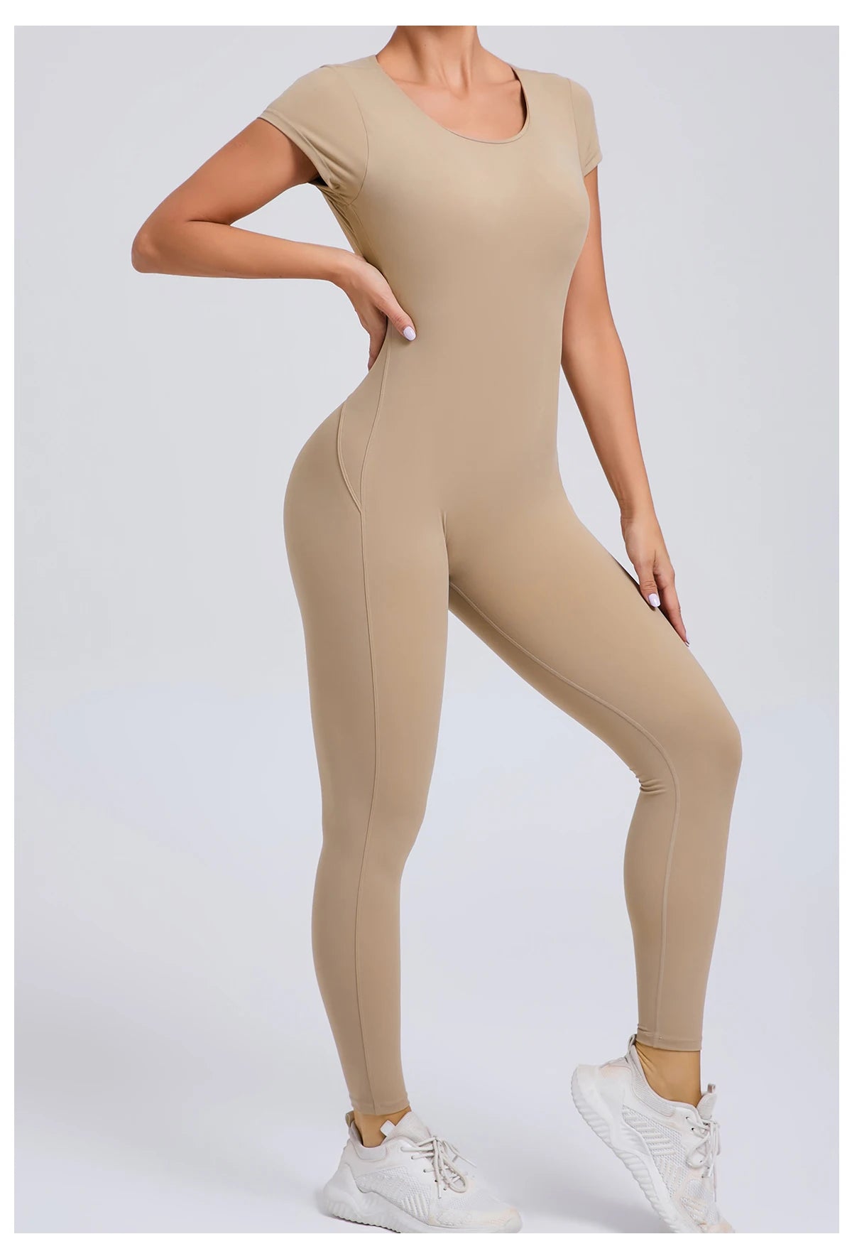 Women’s One-Piece Padded Backless Yoga Romper – Quick-Dry Workout Bodysuit & Sports Jumpsuit