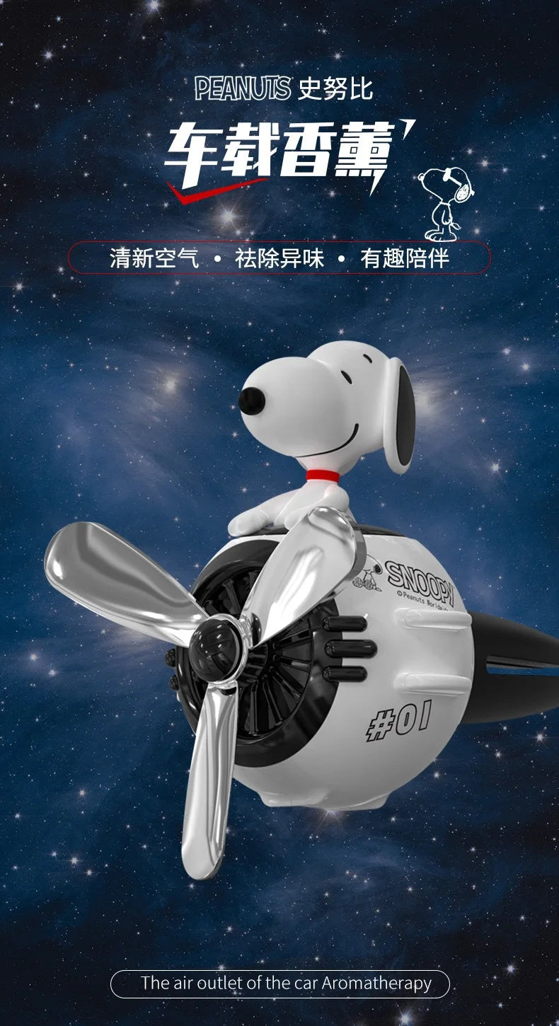 Cute Snoopy Car Air Freshener – Anime Aromatherapy Perfume Clip for Car Vent Decoration