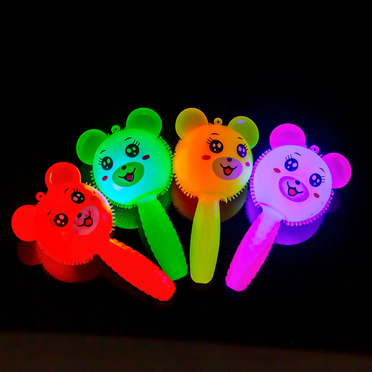 Cute Light-Up Cartoon Rabbit and Bear Toys – Fun Squeeze Handle Toys for Kids’ Birthday Gifts