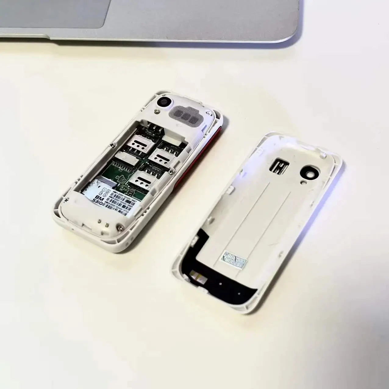 SERVO BM5310 Mini Mobile Phone — 3 SIM Card, 3-Standby, Auto Call Recorder, Bluetooth, Speed Dial & Magic Voice, 1.3" Compact Phone