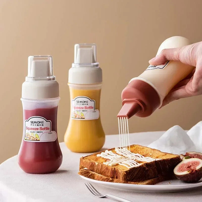 Portable Ketchup and Sauce Squeeze Bottle - Salad Dressing and Condiment Dispenser with Cap Lids, Ideal for Kitchen and Outdoor Use
