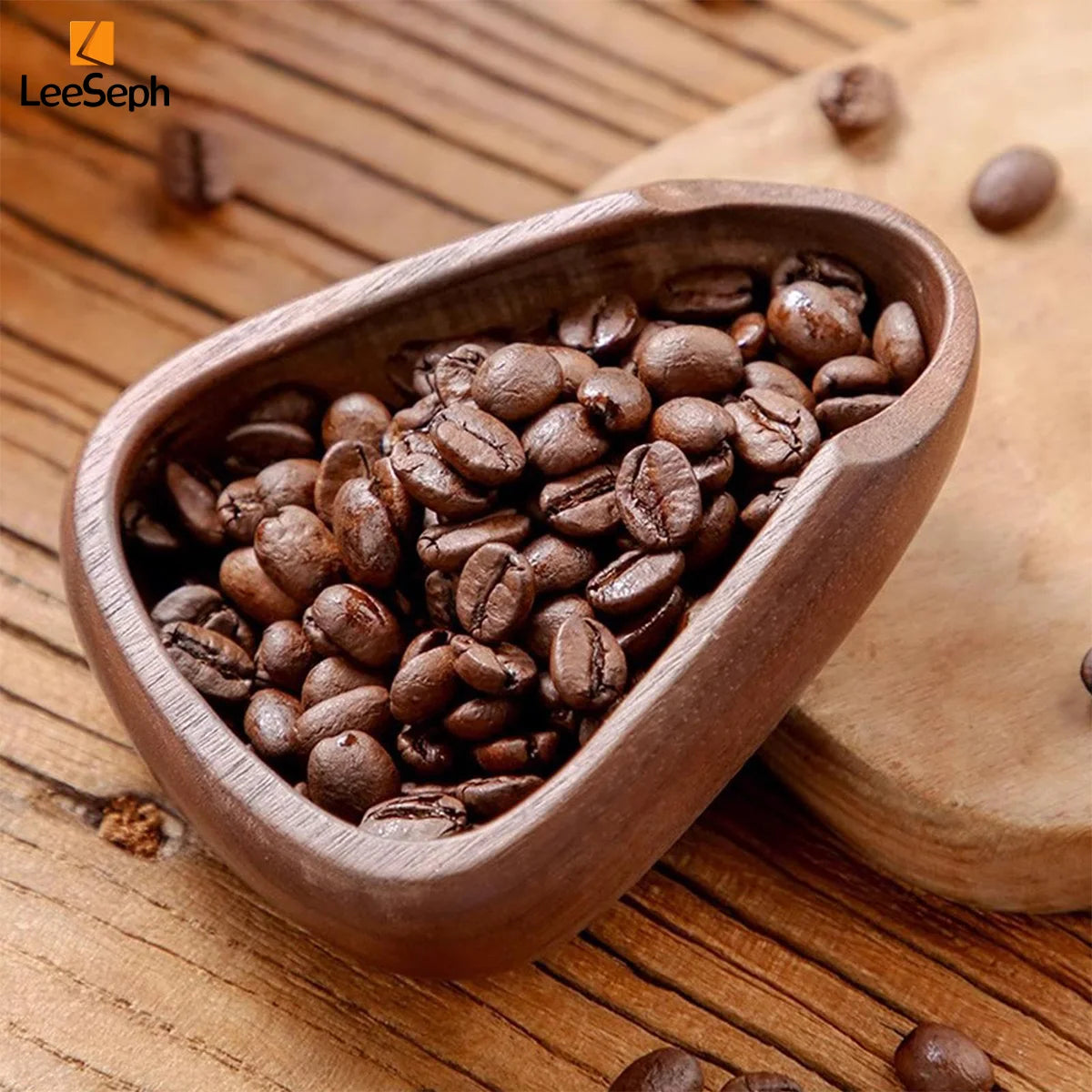 Leeseph Multifunctional Wooden Coffee Dosing Cup & Light Spray Bottle Barista Set – Enhance Your Coffee Brewing Experience