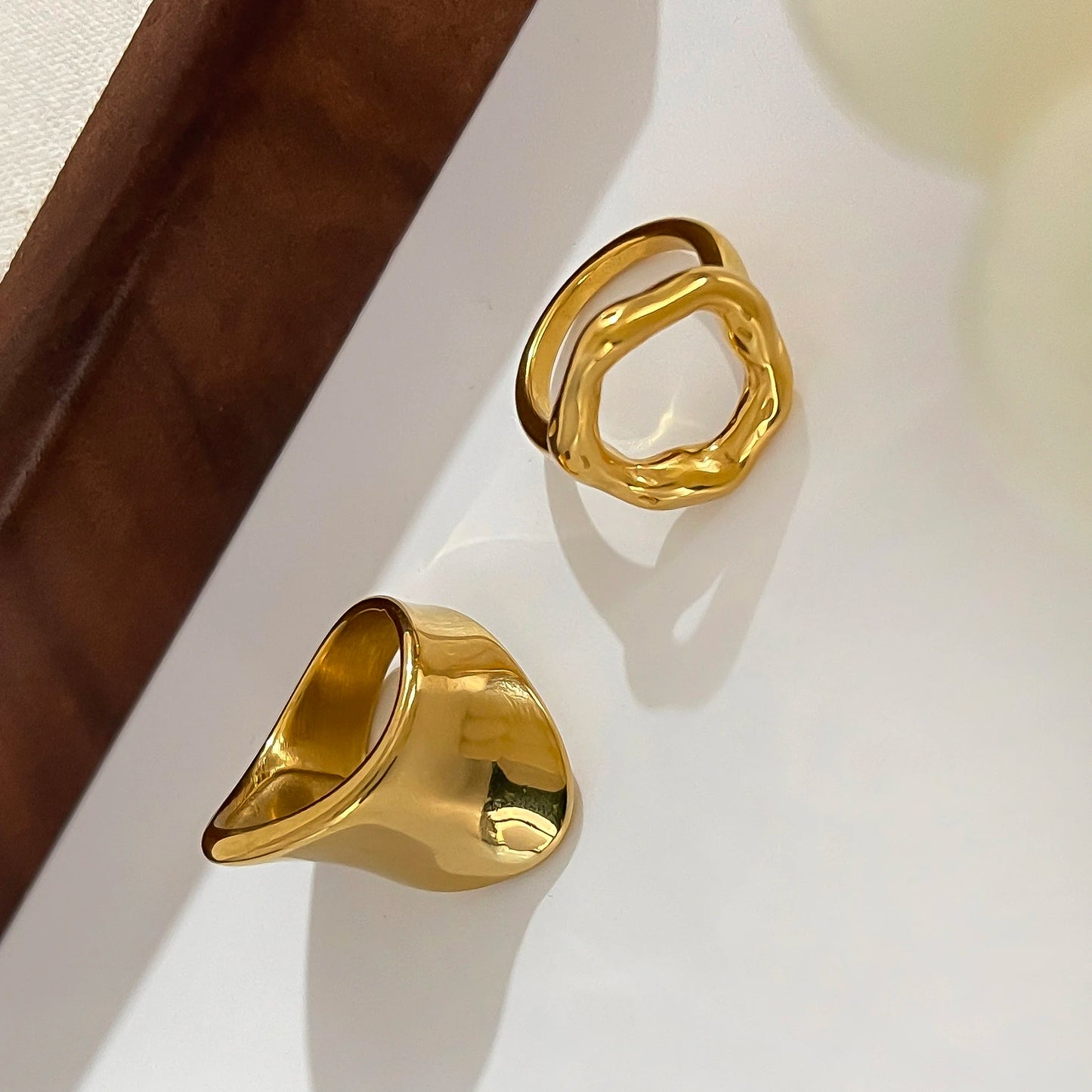 Peri'sbox Minimalist 18K Gold Plated Stainless Steel Ring – Anti-Tarnish Women’s Fashion Jewelry Gift