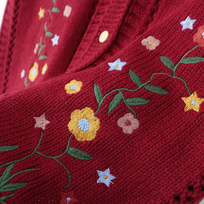 Plus Size Women's Embroidered Hollow Knit Sweater Vest – V-Neck Cardigan, Casual Autumn Fashion, E2 3023