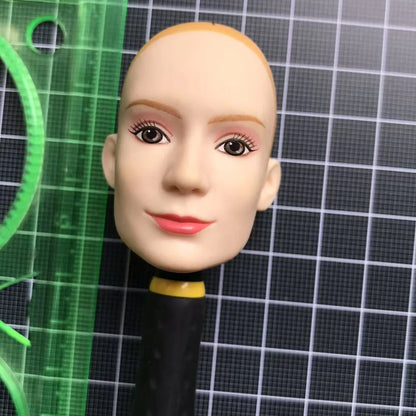 DISNEY Doll Heads – Bald Red Hair King, Queen & Alice with Makeup for DIY Dressing & Accessories