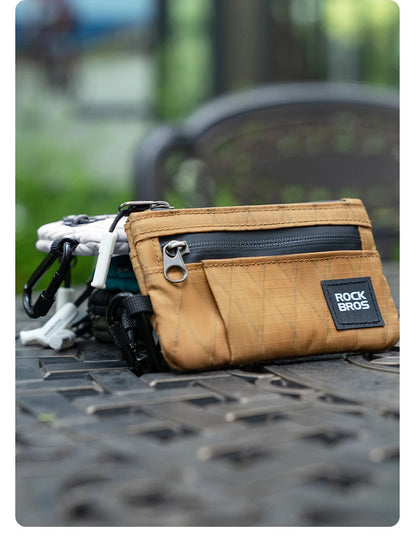 ROCKBROS Portable Wallet Card Bag – Ultra-Light, Stylish Sports Mini Credit Card Holder with Hang Lock, Compact Storage