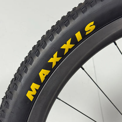 Maxxis 29-Inch MTB Tire - Foldable Tubeless-Ready XC Off-Road Bicycle Tyre, 29x2.25, 29x2.35 & 29x2.4
