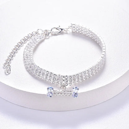 Adjustable Crystal Rhinestone Pet Necklace Collar – Luxury Fashion Dog & Cat Pendant Jewelry Accessories for Puppies & Pets
