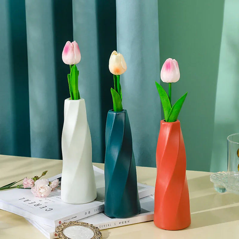 Minimalist Living Room Flower Vase - Light Luxury Decorative Vase for Dining Table, Home Decor & Dried Flower Arrangement Bottle