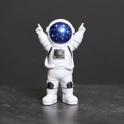 3/4pcs Astronaut Figurine Set - Spaceman Sculpture and Educational Toy - Perfect for Desktop Decor and Kids' Gift