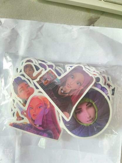K-Pop Demon Hunters Birthday Party Favors — Keychains, Candy Boxes, Stickers & Masks for Kids