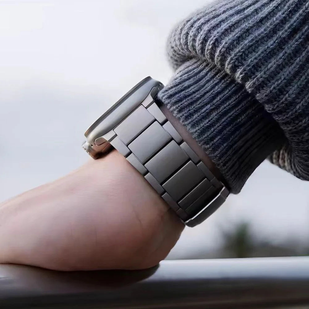 Titanium Luxury Business Strap for Apple Watch Ultra 2/1 – 49mm, Series 10/9/8/7/6, Metal Band for iWatch 46mm/45mm/44mm