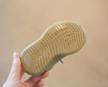 New Kids Fashion Sneakers – Breathable, Soft Bottom Casual Running Shoes for Boys & Girls