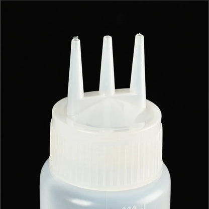 3-Head Squeeze Sauce Bottle – Multi-Nozzle Condiment Dispenser for Precise Seasoning & Kitchen Use