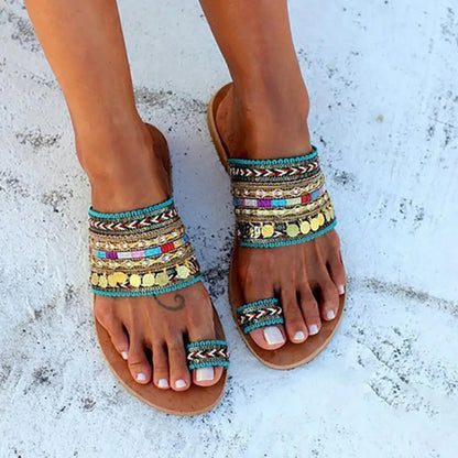 Stylish Women’s Bohemian Tassel Flip Flops – Trendy Knitted Sandals with Toe Ring Clip